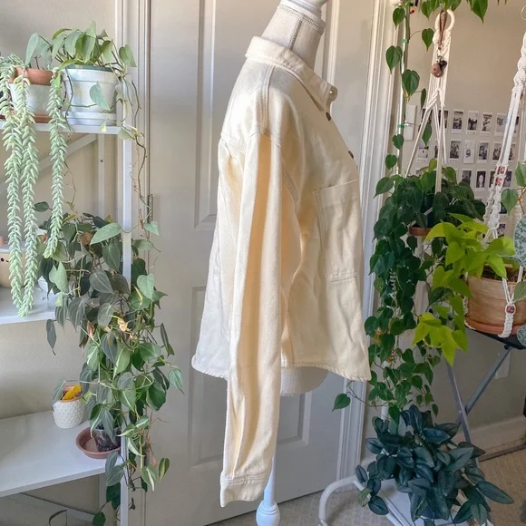 Nasty Gal — Pocket Front Oversized Denim Shirt - Picture 3 of 10